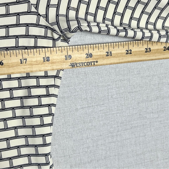 J McLaughlin Women's Catalina Coth Grecian Brick Print Top‎ Large Ivory Black - Picture 7 of 8